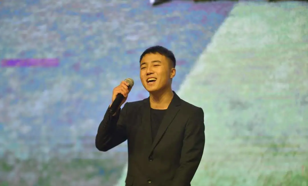 1-21122G53412T5.png