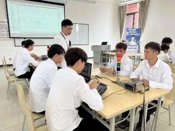 1-230530151J1D3.jpg