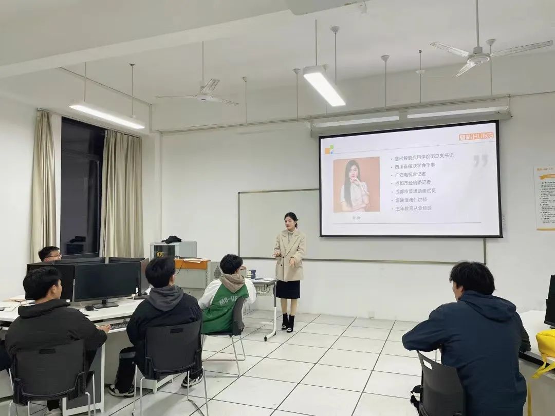 1-23122513541W11.jpg