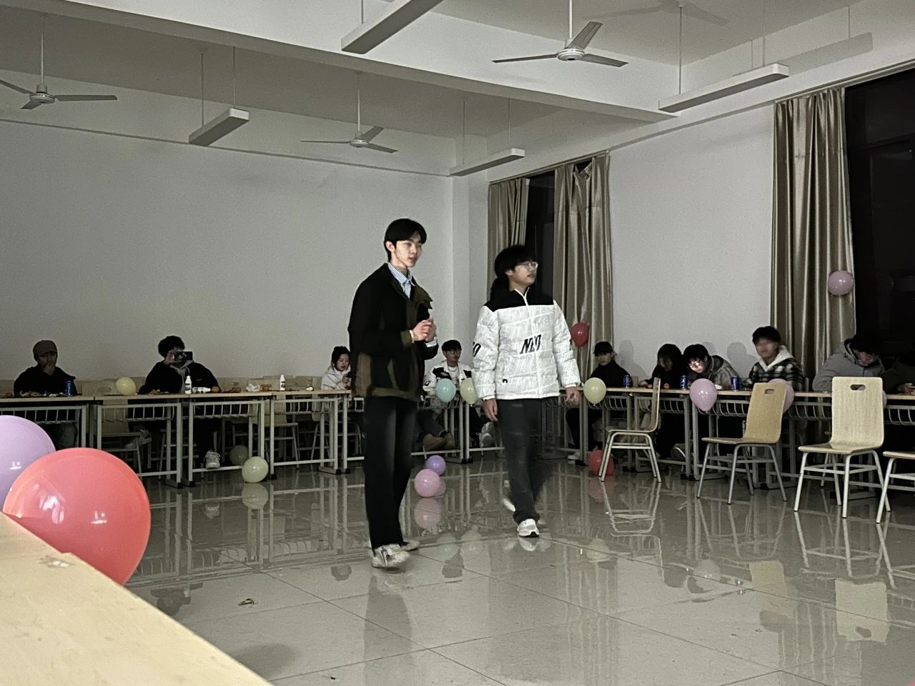 川科慧科 | 慧科智能应用学院2024年元旦晚会来啦(图4)