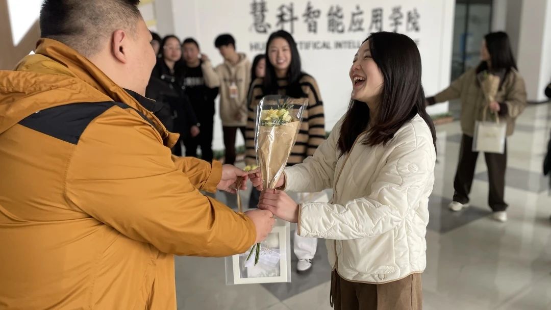 1-24032Q9141CN.jpg