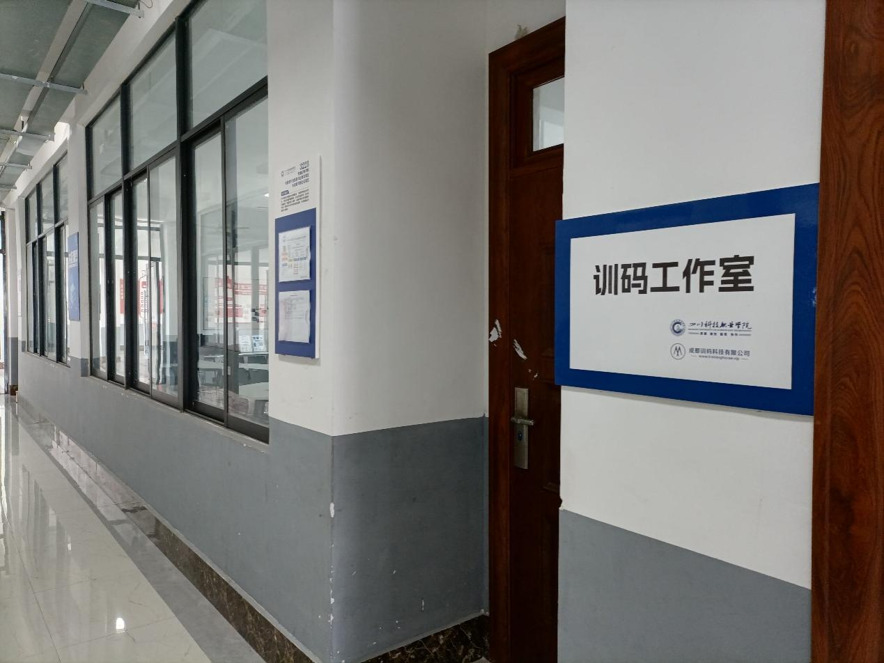 4-25110610151LC.png 4-25110610151LC.png